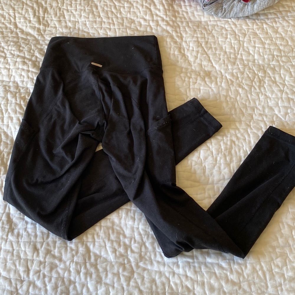 Arie black leggings
